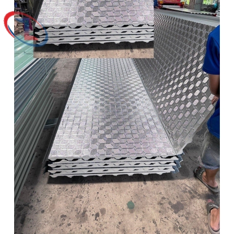Tôn PU Cách Nhiệt Đông Á 