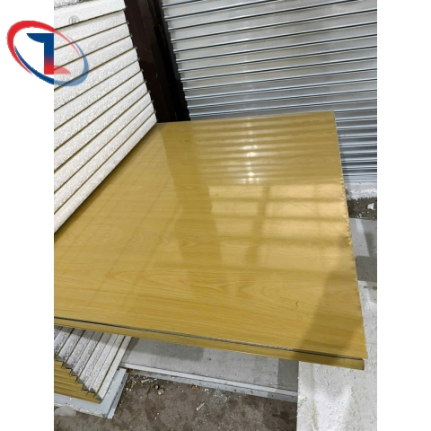 Panel vân gỗ